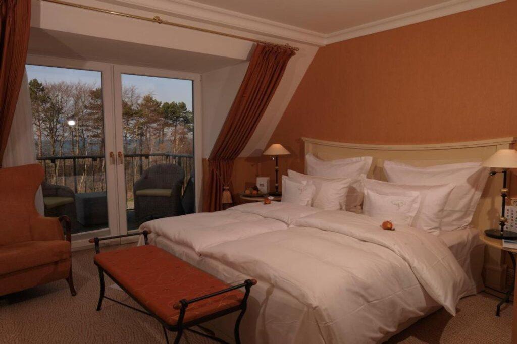 hotel image 16