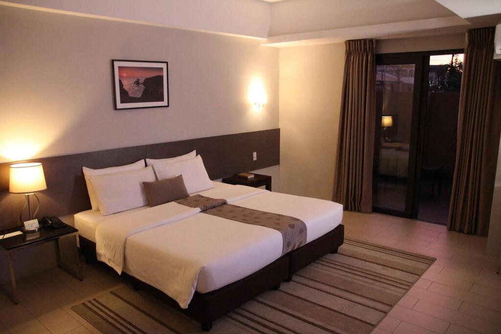hotel image 12