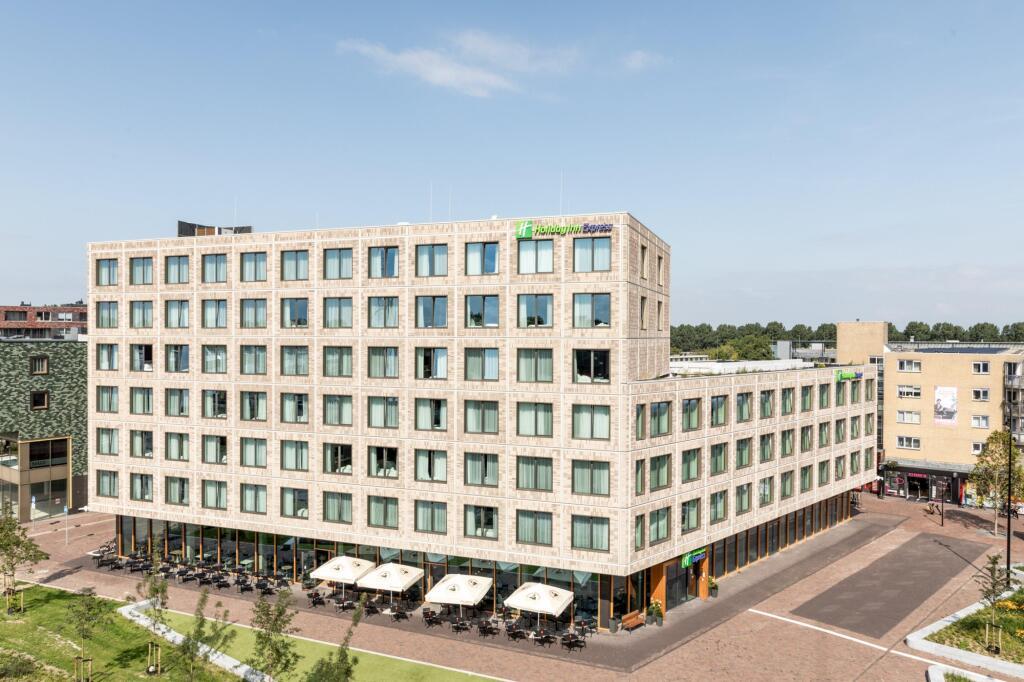 hotel image 8