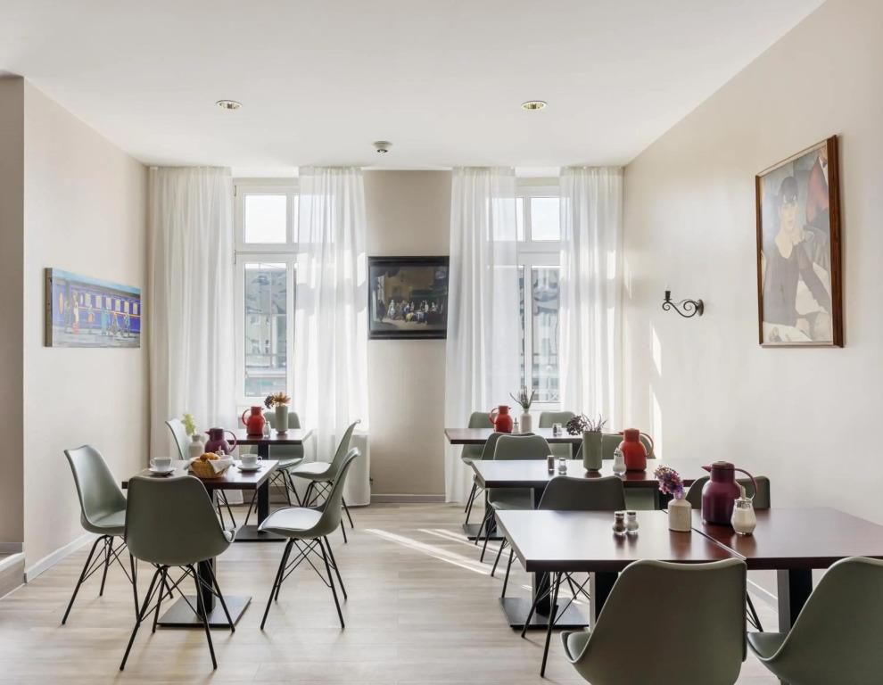 hotel image 12