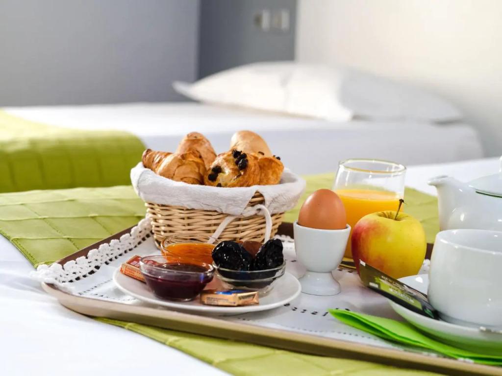 hotel image 7