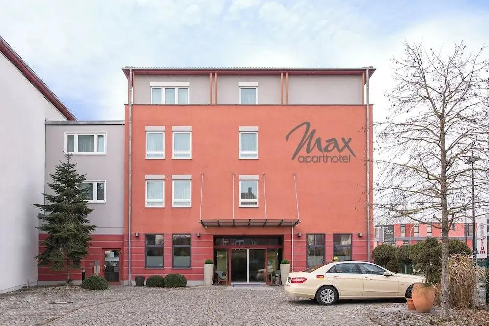 hotel image 10