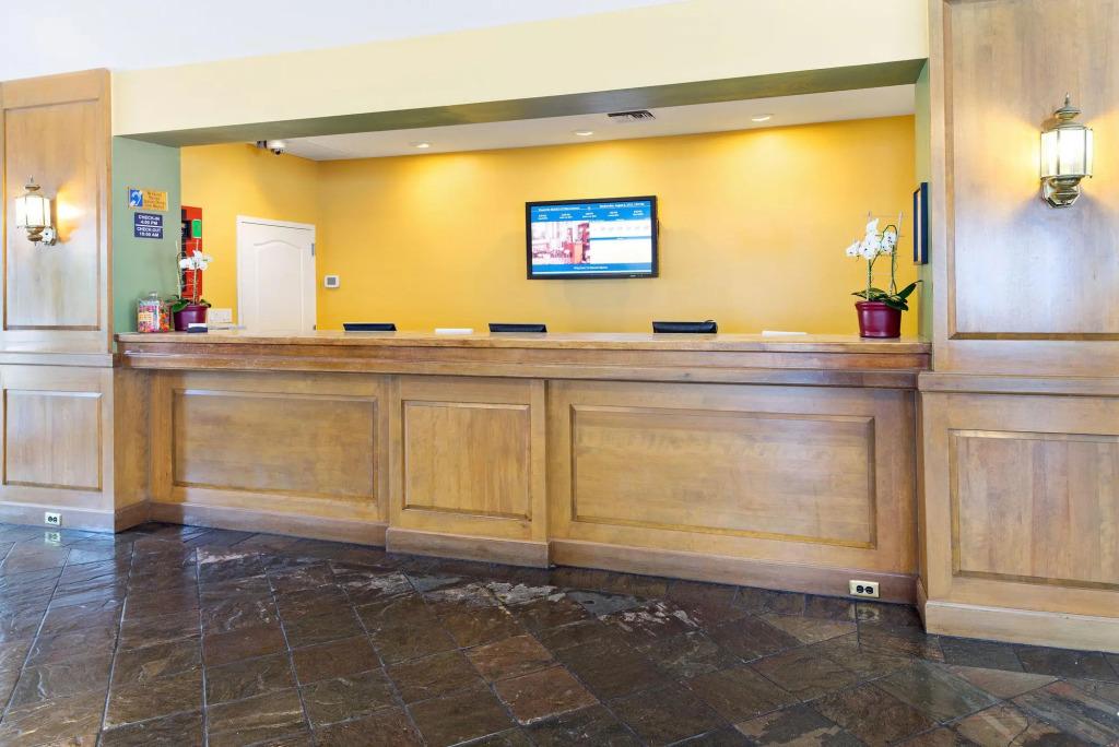 hotel image 9