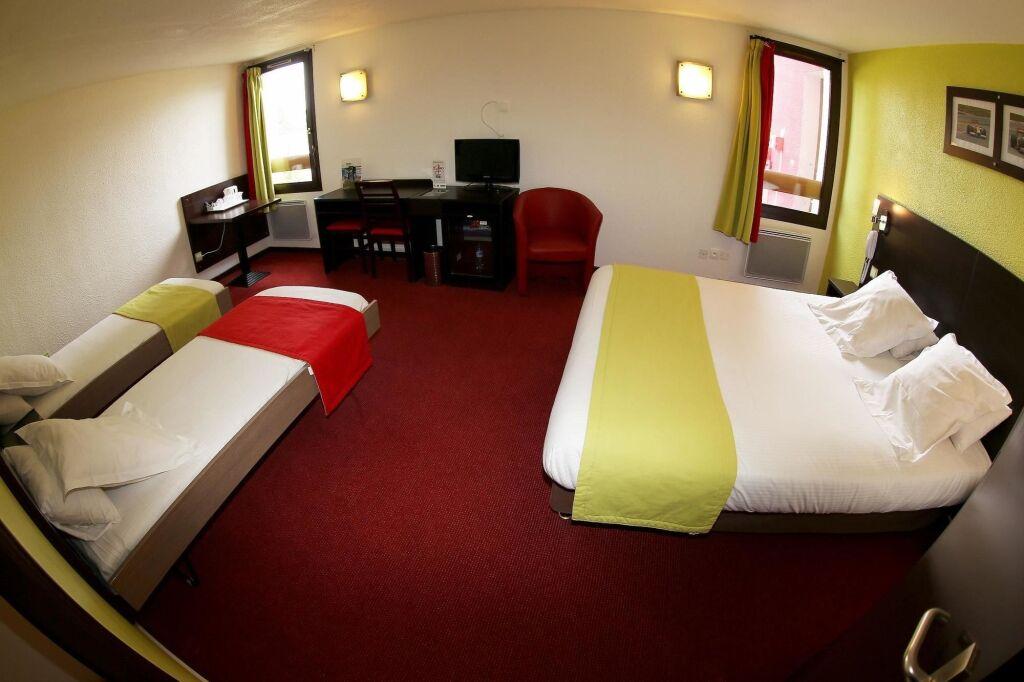 hotel image 12