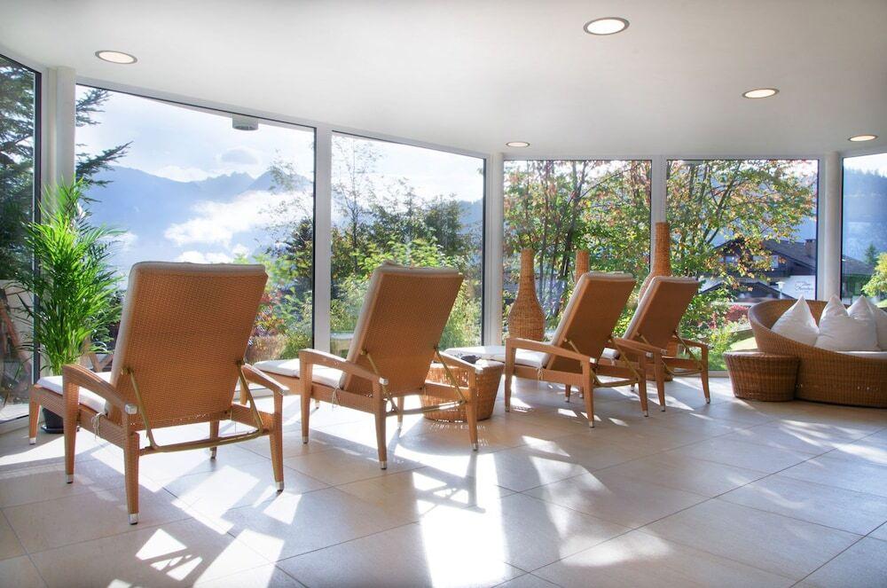 hotel image 10