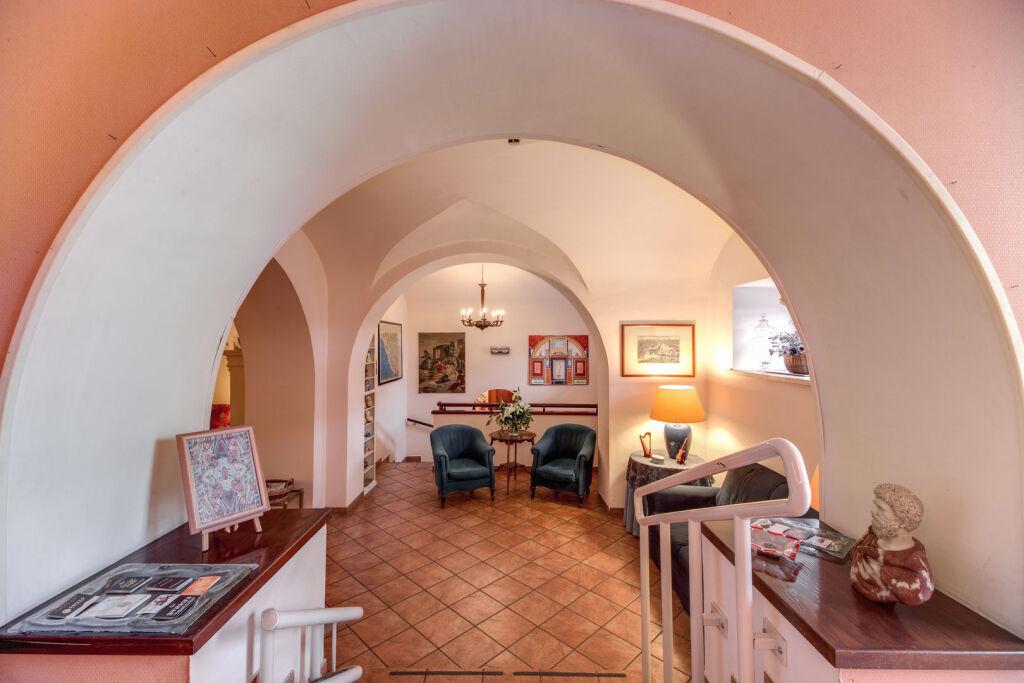 hotel image 13