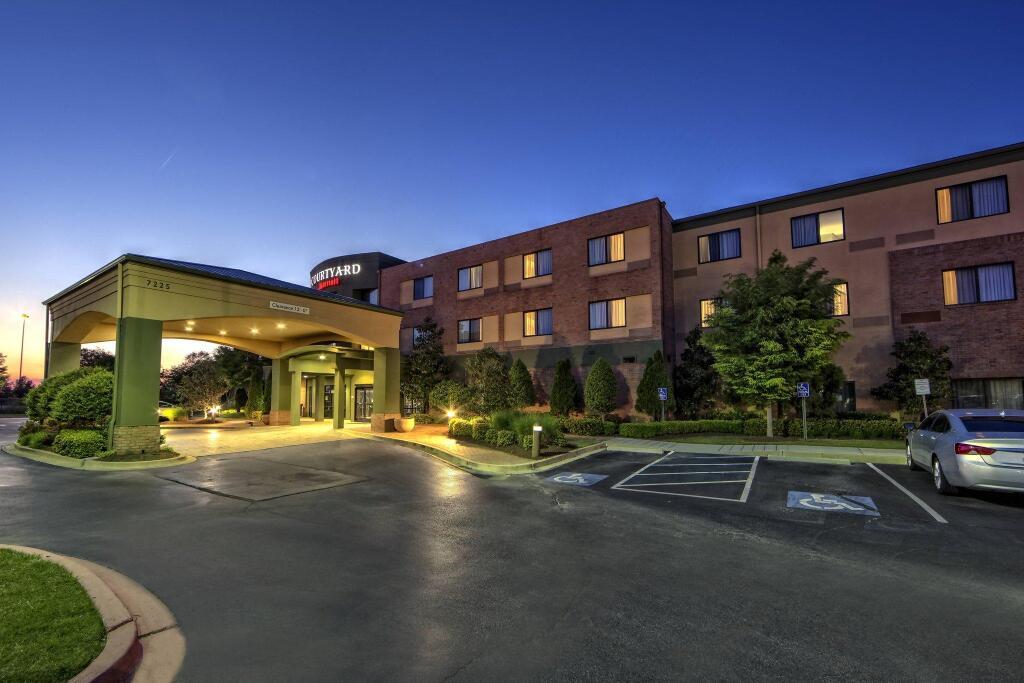 hotel image 10