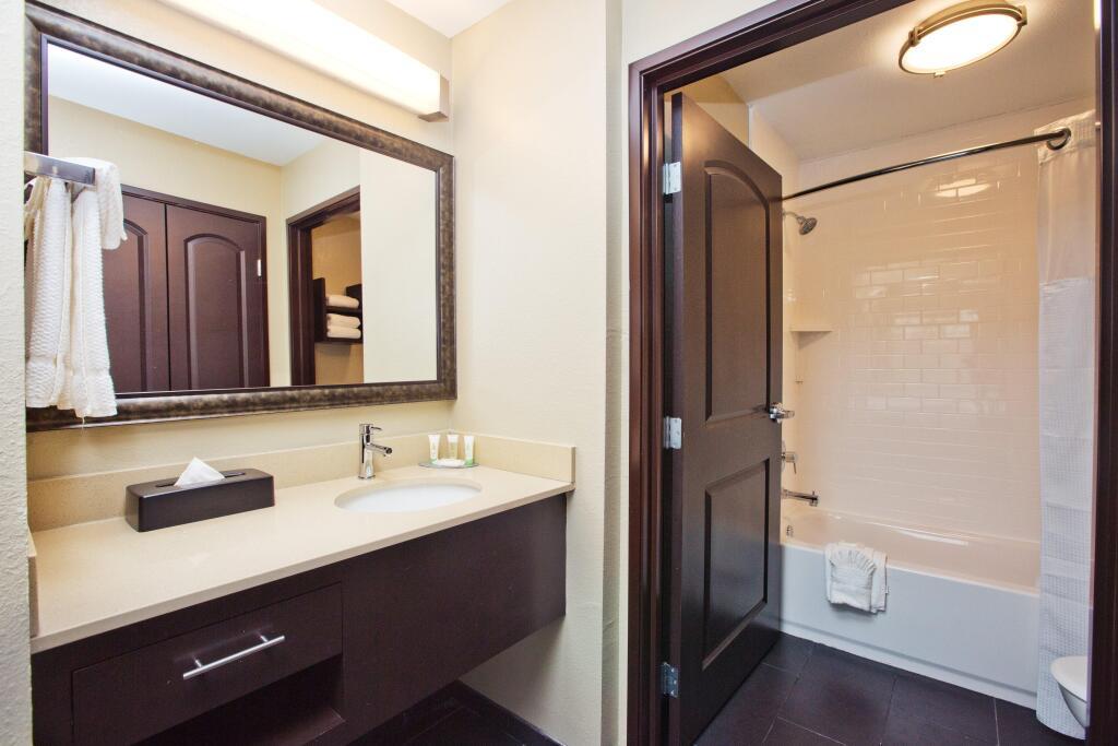 hotel image 36