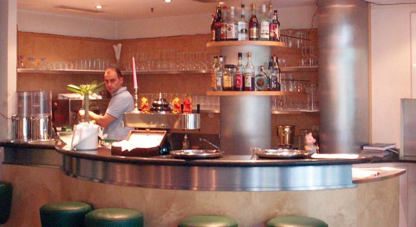 hotel image 10