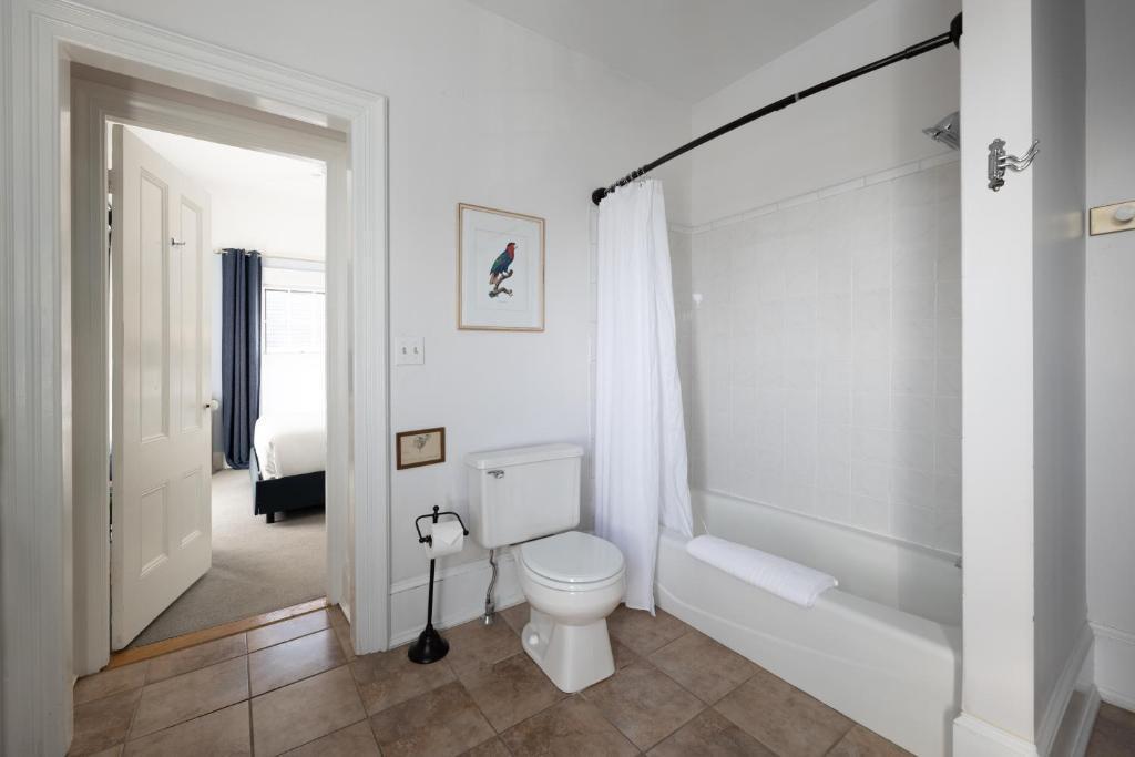 hotel image 13