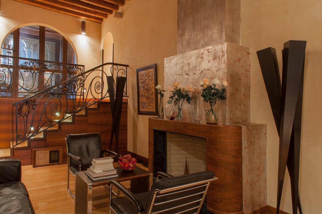 hotel image 10