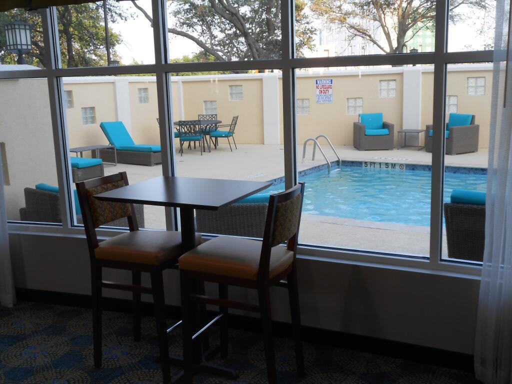 hotel image 10