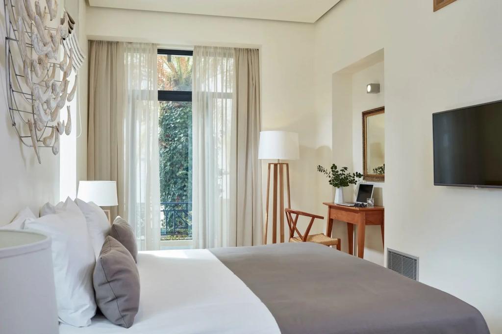 hotel image 16