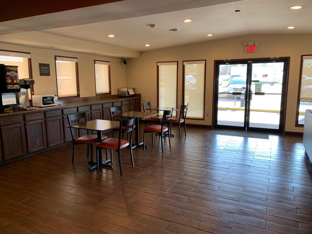 hotel image 10