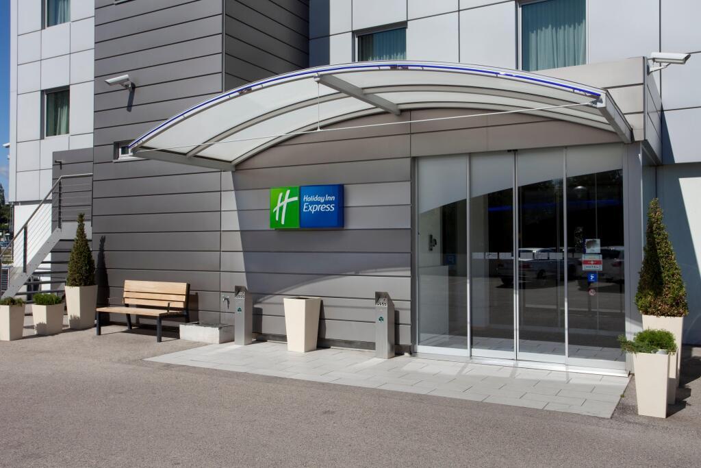hotel image 11