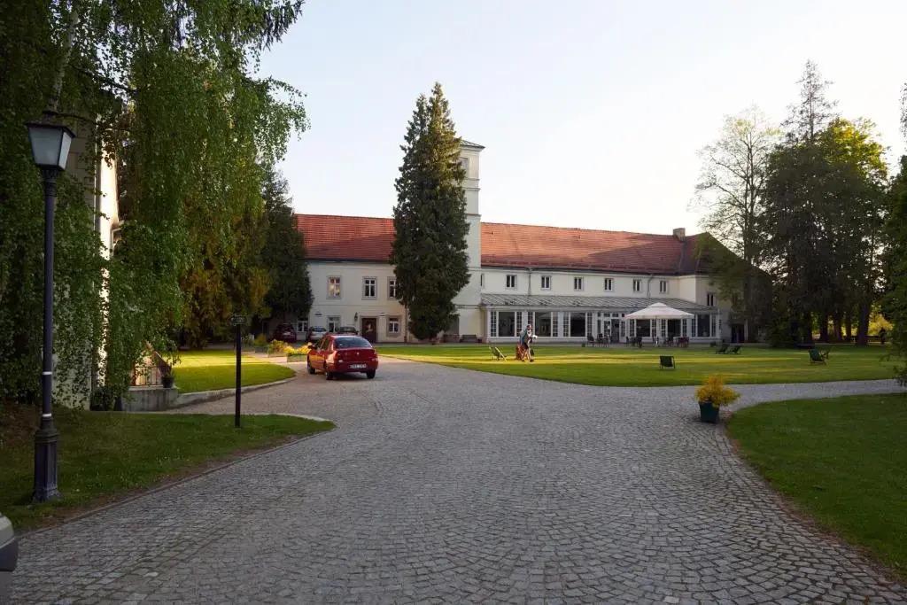 hotel image 9