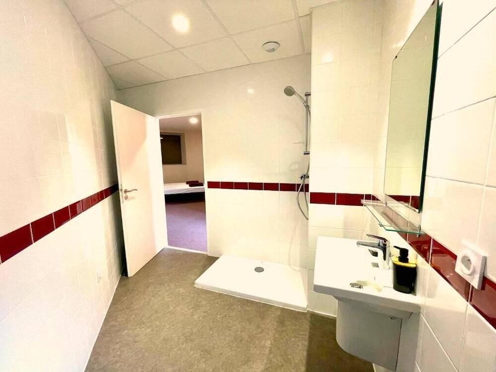 hotel image 16