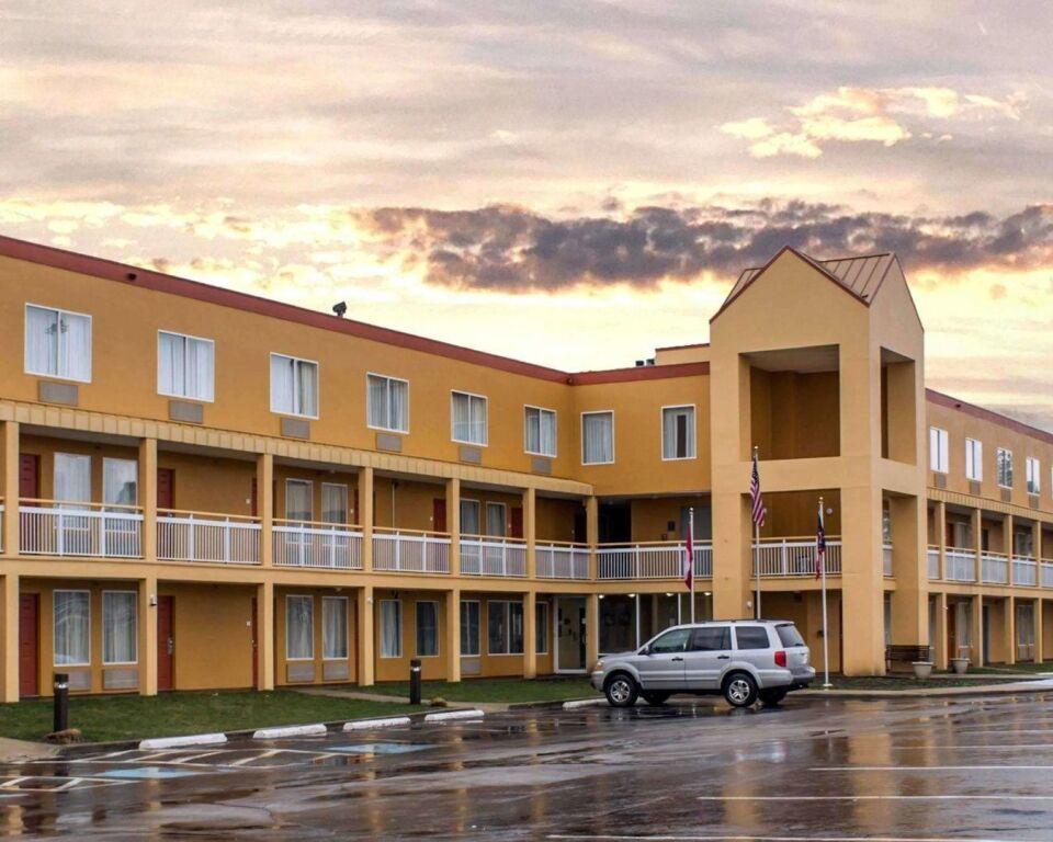 hotel image 10