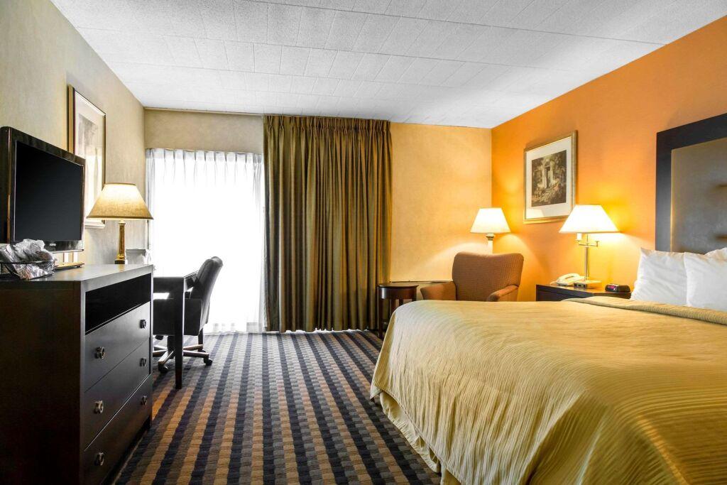 hotel image 16