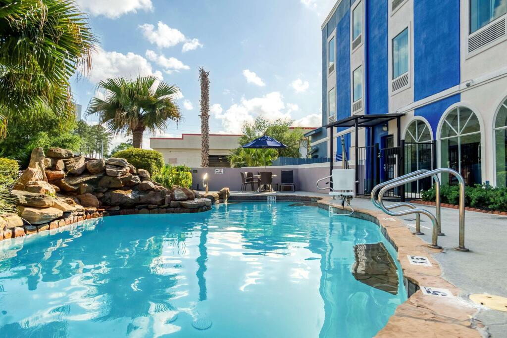 hotel image 48