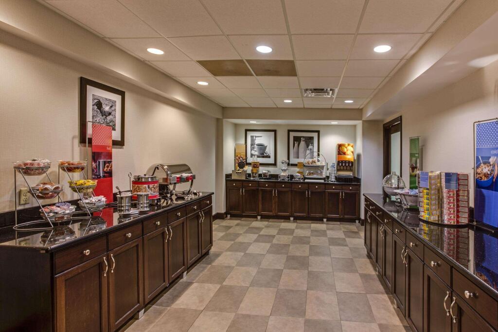hotel image 16