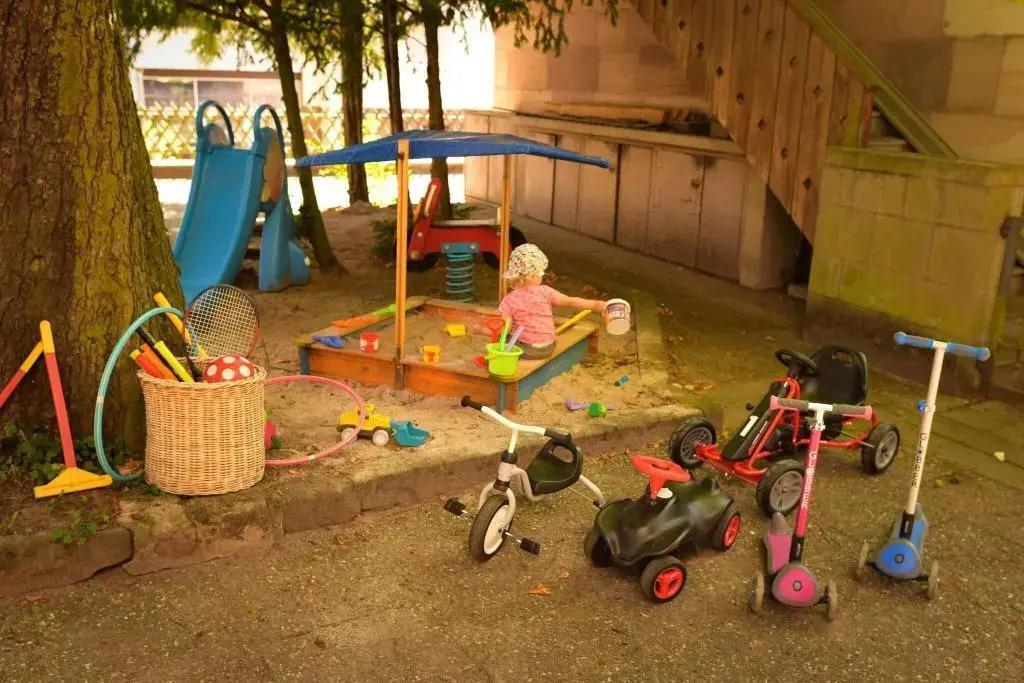 hotel image 13