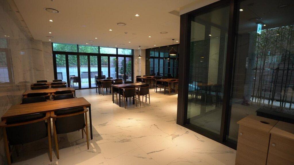 hotel image 12