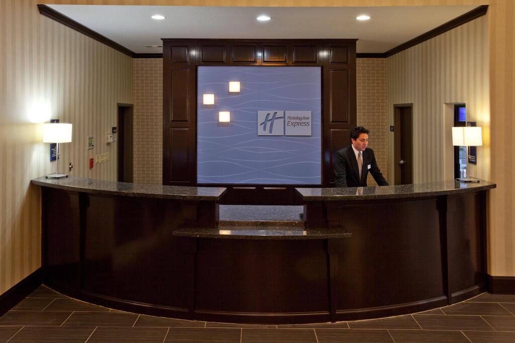 hotel image 12
