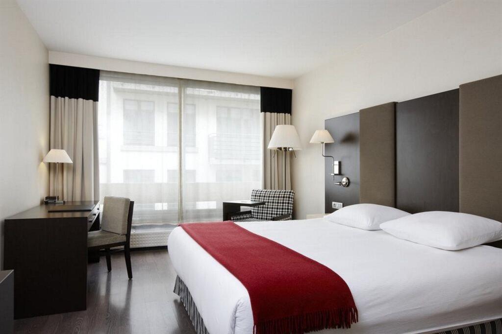 hotel image 16