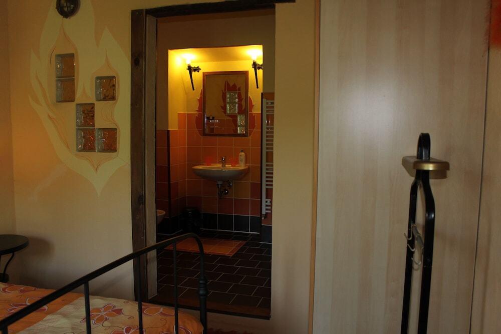 hotel image 10