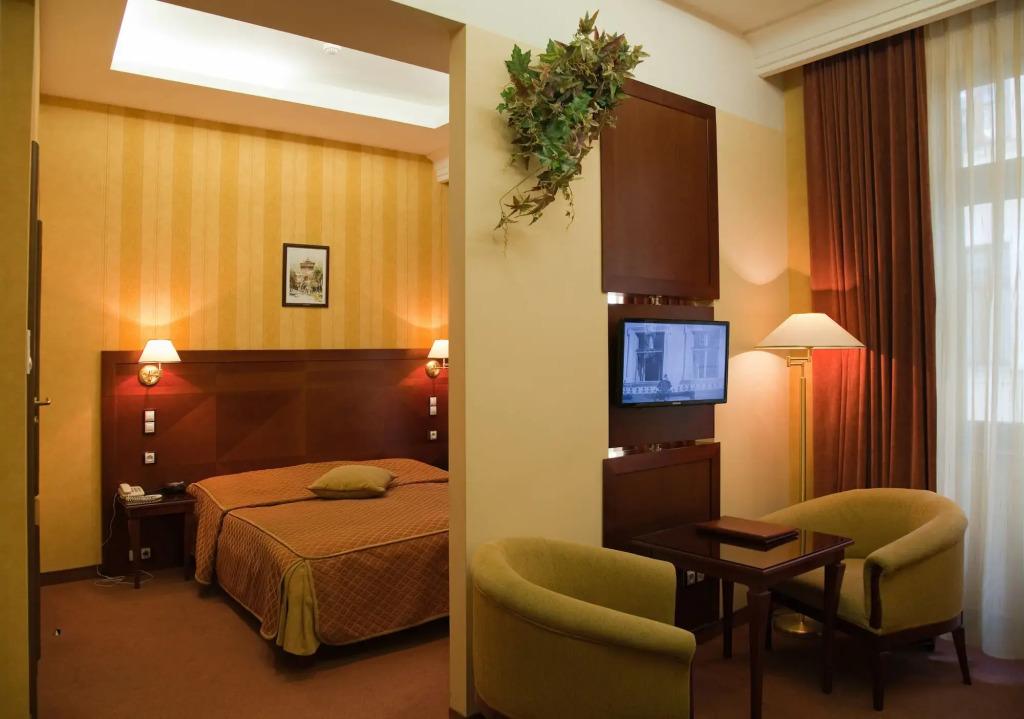 hotel image 10