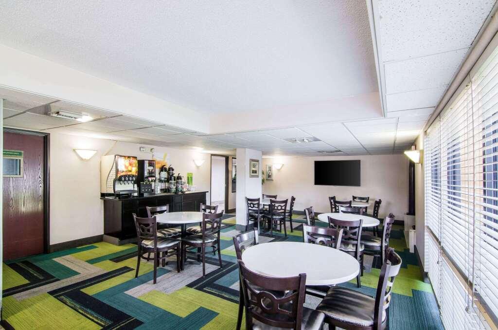 hotel image 8