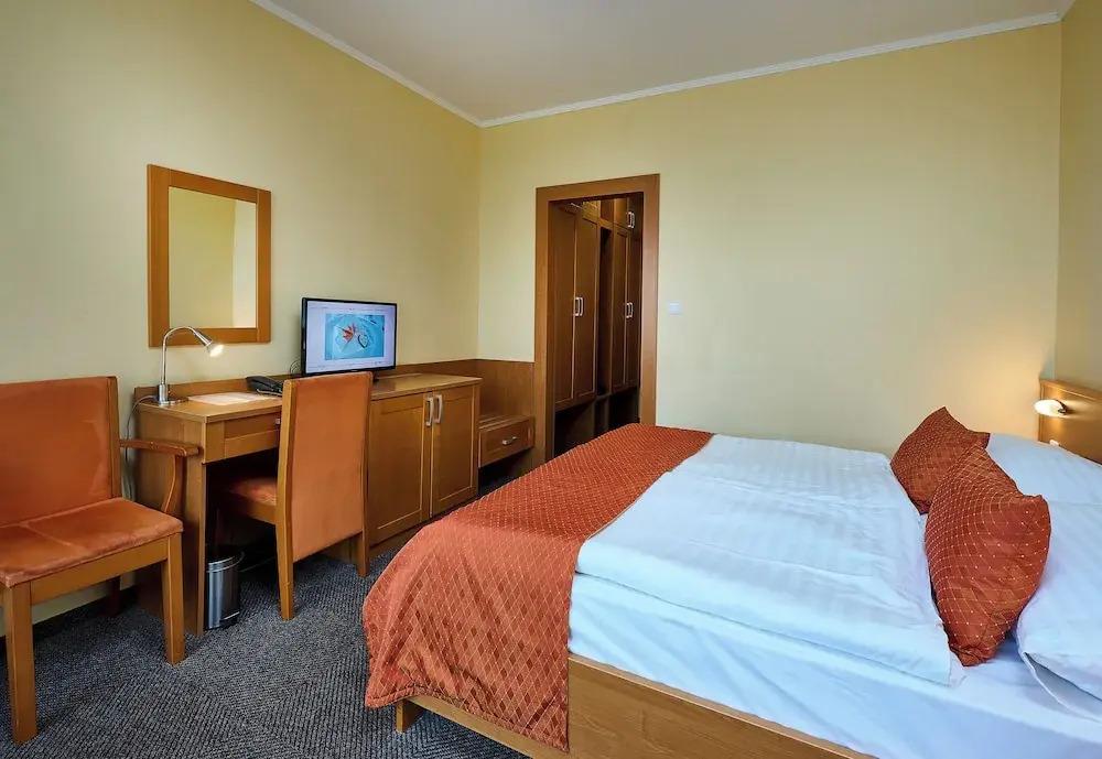 hotel image 14