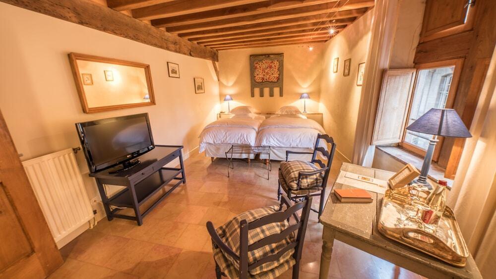 hotel image 10