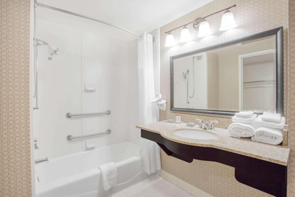 hotel image 16