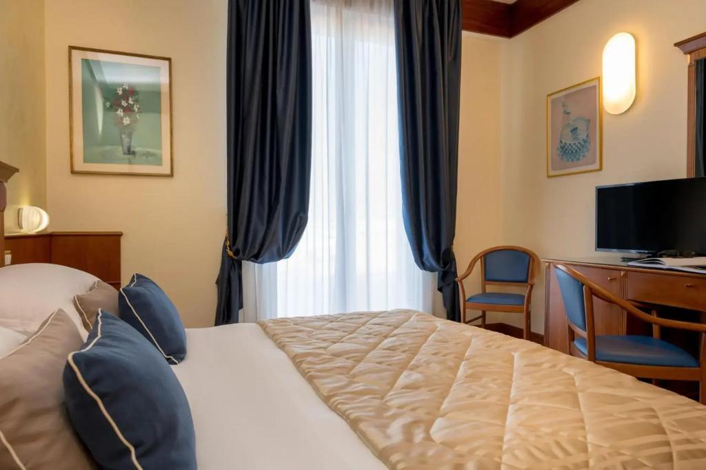 hotel image 42