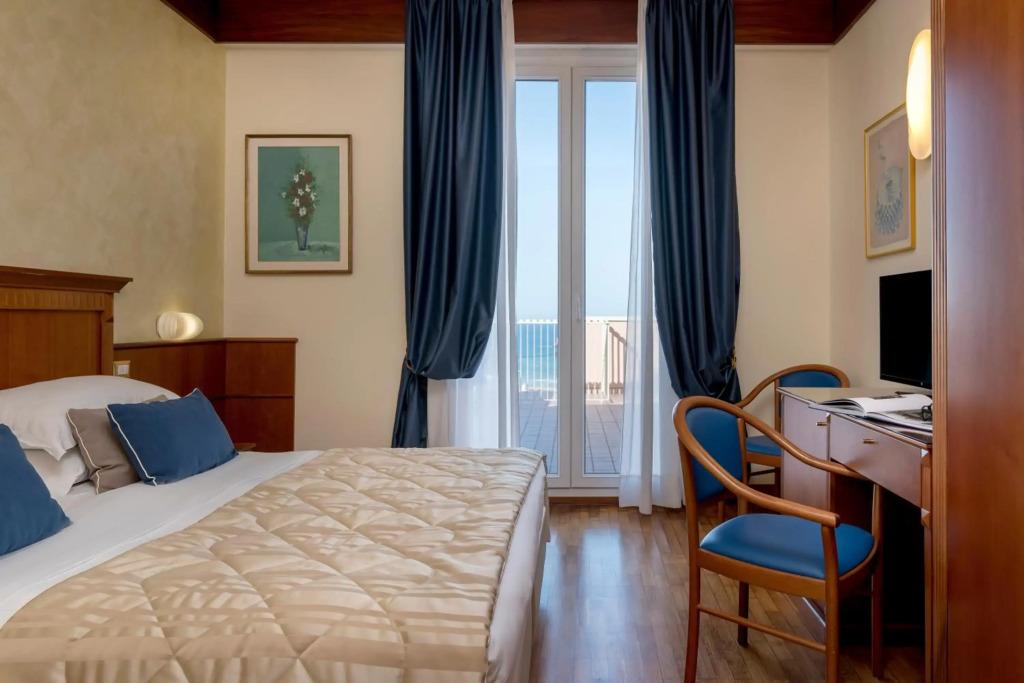 hotel image 13