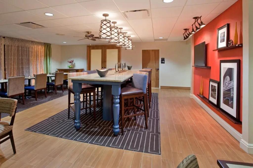hotel image 10