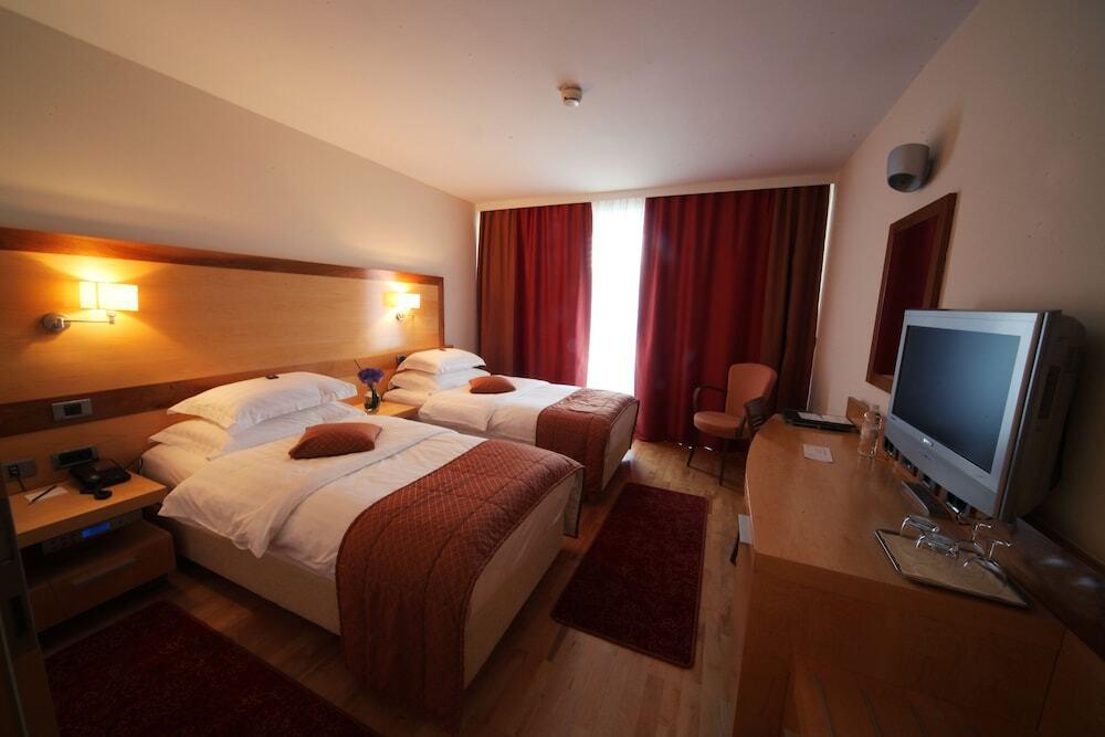 hotel image 15