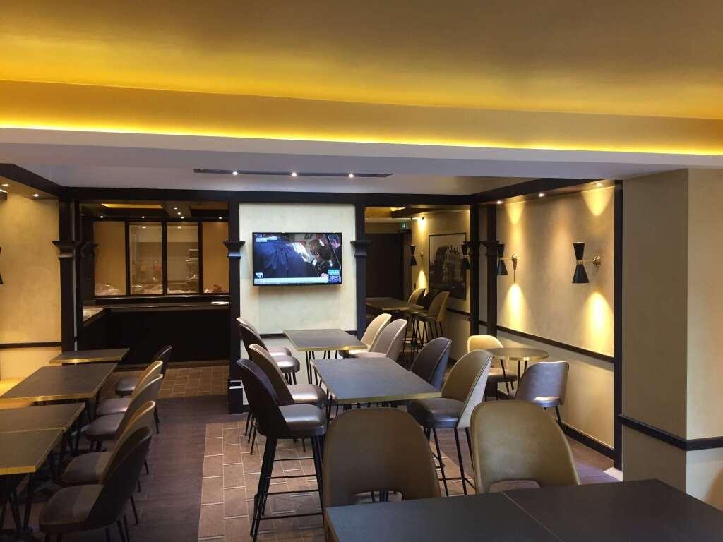 hotel image 10