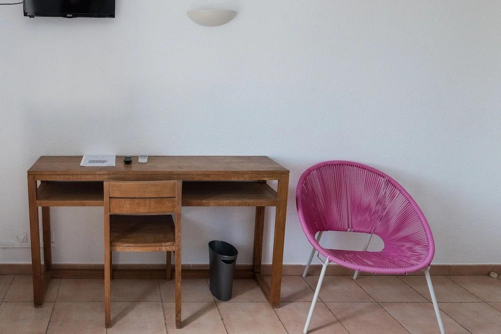 hotel image 13