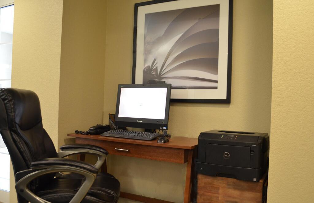 hotel image 13