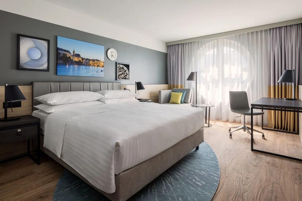 hotel image 11