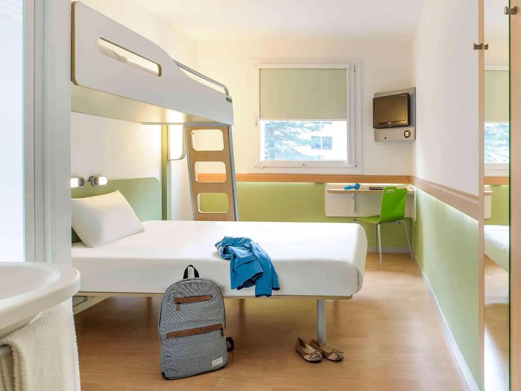 hotel image 9