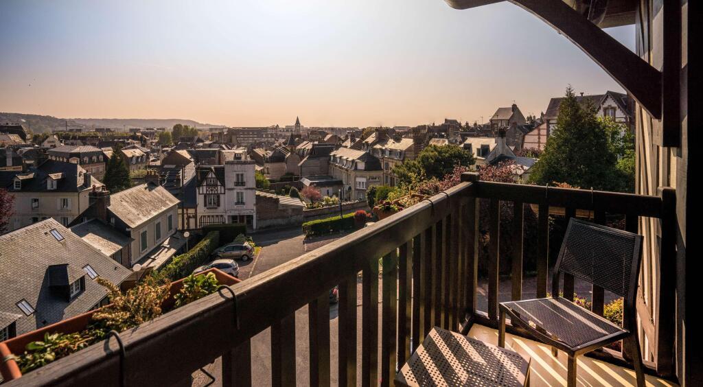 hotel image 9