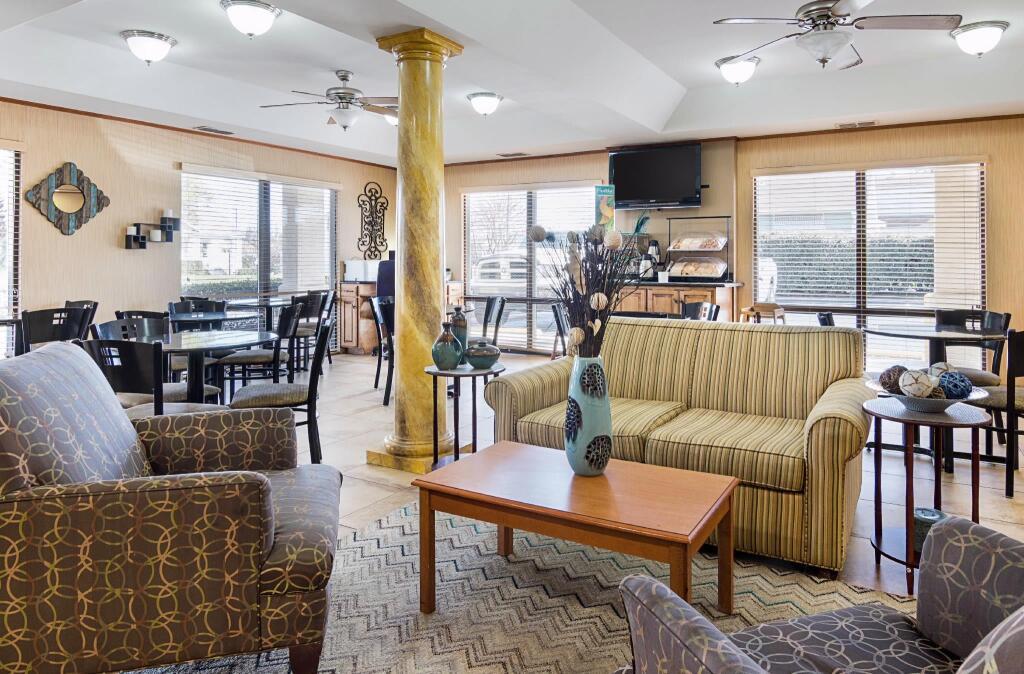 hotel image 11