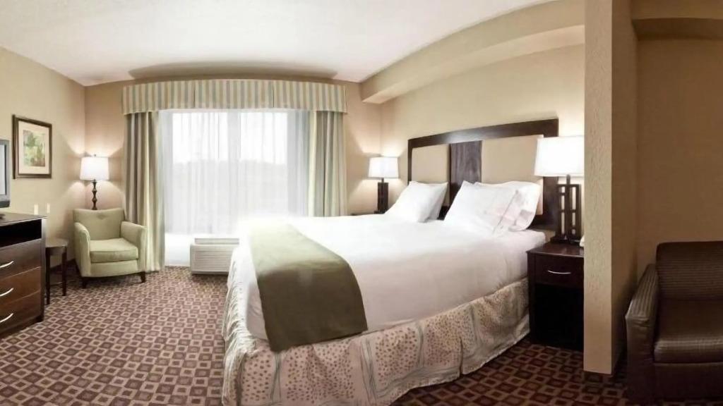 hotel image 16