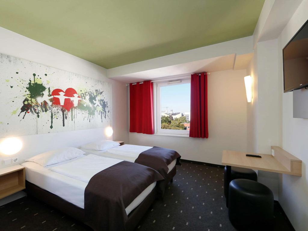 hotel image 12