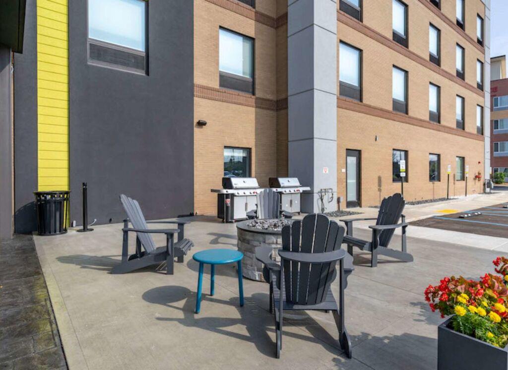 hotel image 9
