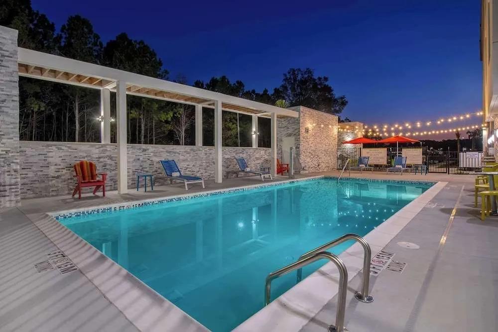 hotel image 12